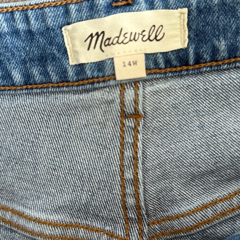 Madewell The Denim Emmett Short: Patch Pocket Edition Size 14 W - Picture 2 of 8